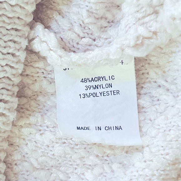 Code x Mode Balloon Sleeve popcorn  Oversized Sweater  Size Small - Picture 5 of 5